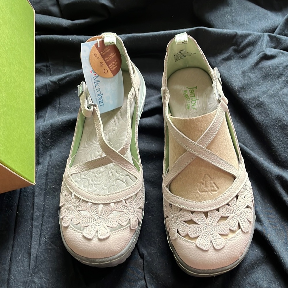 Jambu Mary Jane light grey shoes Womens 8.5